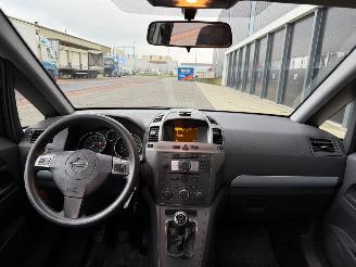 Opel Zafira 2.2 Essentia Navi Airco 7-PERS picture 7