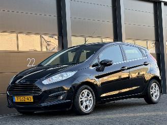 begagnad bil auto Ford Fiesta 1.6 TDCi Titanium Navi Clima PDC 2013/10