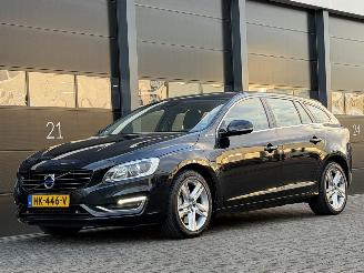 begagnad bil auto Volvo V-60 2.4 D6 AWD Plug-In Hybrid Navi Leer Xenon 2015/12