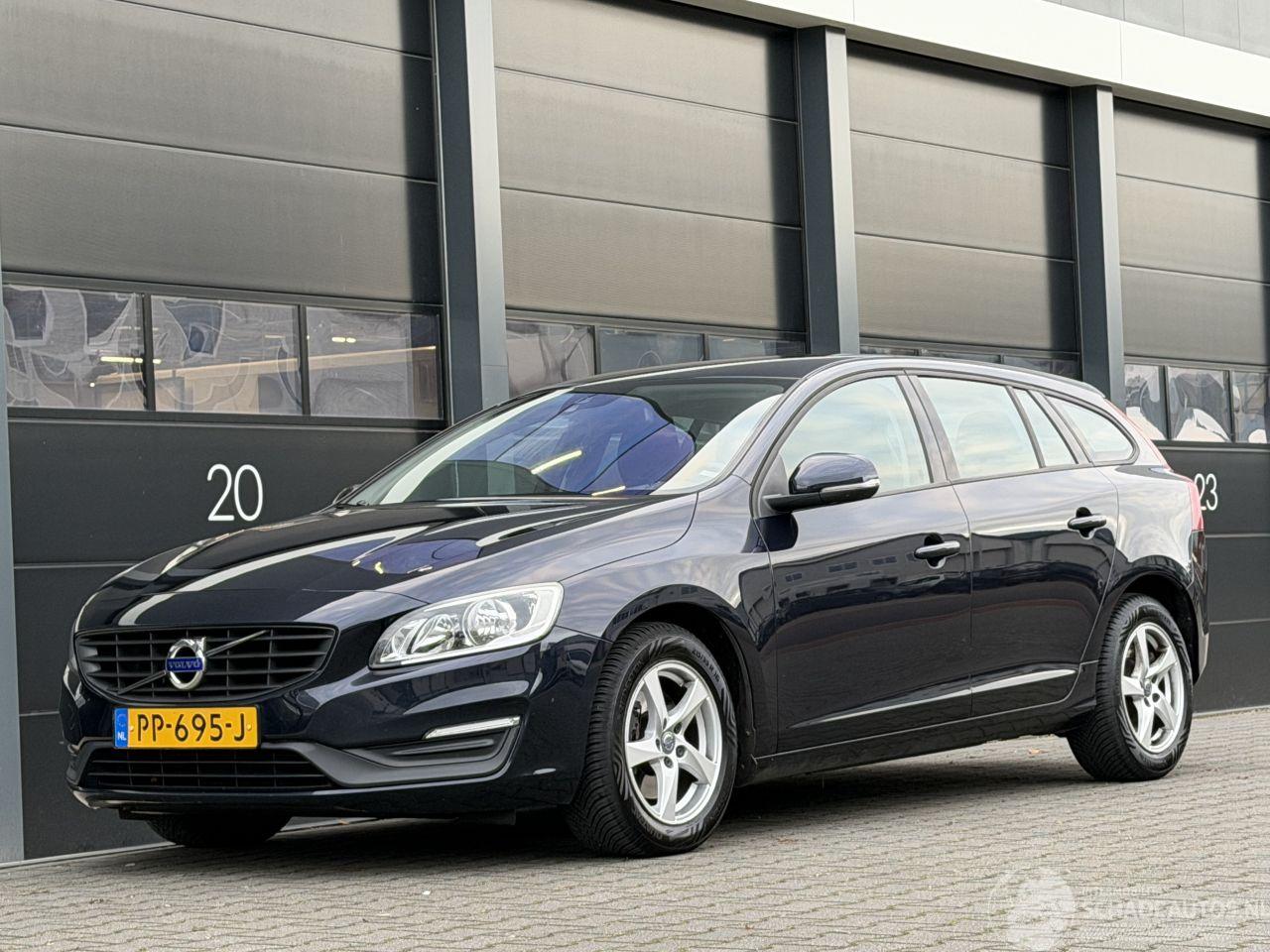 Volvo V-60 2.0 D3 Navi Clima PDC Euro-6