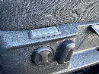 Volkswagen Passat 1.6 TDI Panorama Clima EURO-6 picture 9