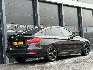 BMW 3-serie GT 320d Xenon Camera Clima EURO-6 picture 4