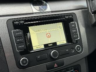 Volkswagen Passat 1.6 TDI Navi Clima PDC picture 10