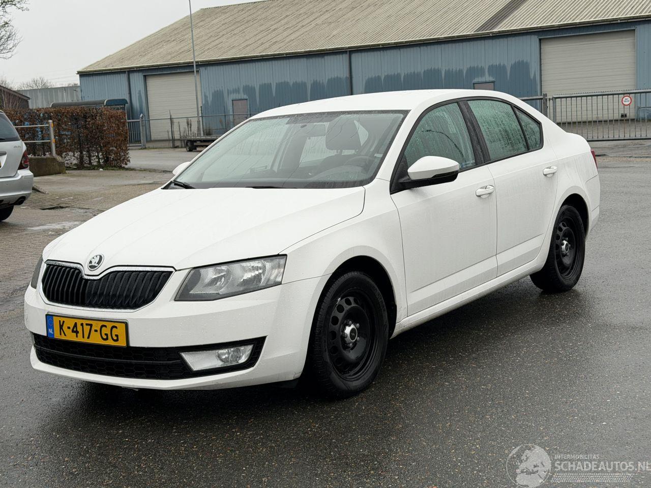 Skoda Octavia 1.6 TDI Airco stoelverwarming