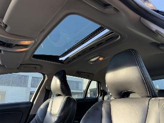 Volvo V-60 2.0 D4 Summum Dak Clima PDC picture 8