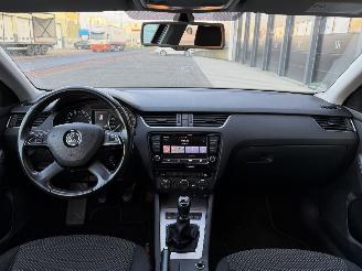 Skoda Octavia 1.6 TDI Xenon Navi CLima PDC picture 7