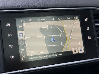Peugeot 308 1.6 BlueHDI Leer Panorama EURO-6 picture 9
