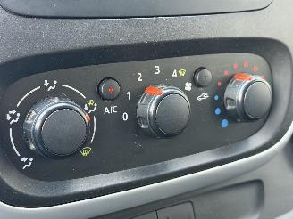 Renault Trafic 1.6 DCI Navi L2-H1 DC 5-PERS picture 12