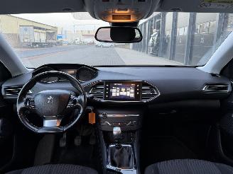 Peugeot 308 1.6 BlueHDI Blue Navi Clima PDC picture 7