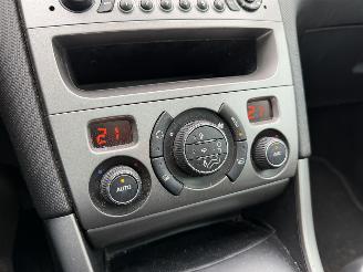 Peugeot 308 1.6 VTI Panorama Clima PDC picture 8