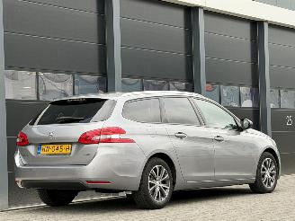 Peugeot 308 1.6 BlueHDI Blue Camera Panorama EURO-6 picture 4