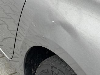 Peugeot 308 1.6 BlueHDI Blue Camera Panorama EURO-6 picture 6