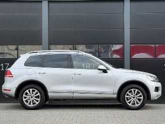 Volkswagen Touareg 3.0 TDI Leer Xenon PDC Navi picture 3
