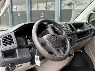 Volkswagen Transporter 2.0 TDI L2-H1 Airco EURO-6 picture 8