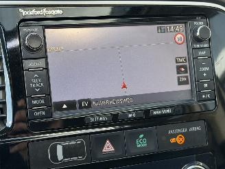 Mitsubishi Outlander 2.0 PHEV Instyle Camera Dak Clima picture 11