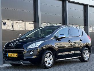Käytettyjen passenger cars Peugeot 3008 2.0 HDiF HYbrid4 Hade-Up Navi Clima 2013/10