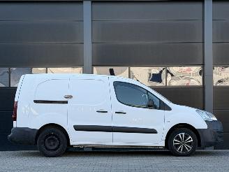 Citroën Berlingo 1.6 BlueHDI Navi 3-PERS EURO-6 * MARGE * picture 3