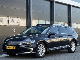 begagnad bil auto Volkswagen Passat 1.4 TSI GTE Virtual-Cokpit Hade-Up Pano 2015/12