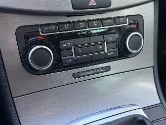 Volkswagen Passat 1.6 TDI BlueMotion Navi  PDC picture 11