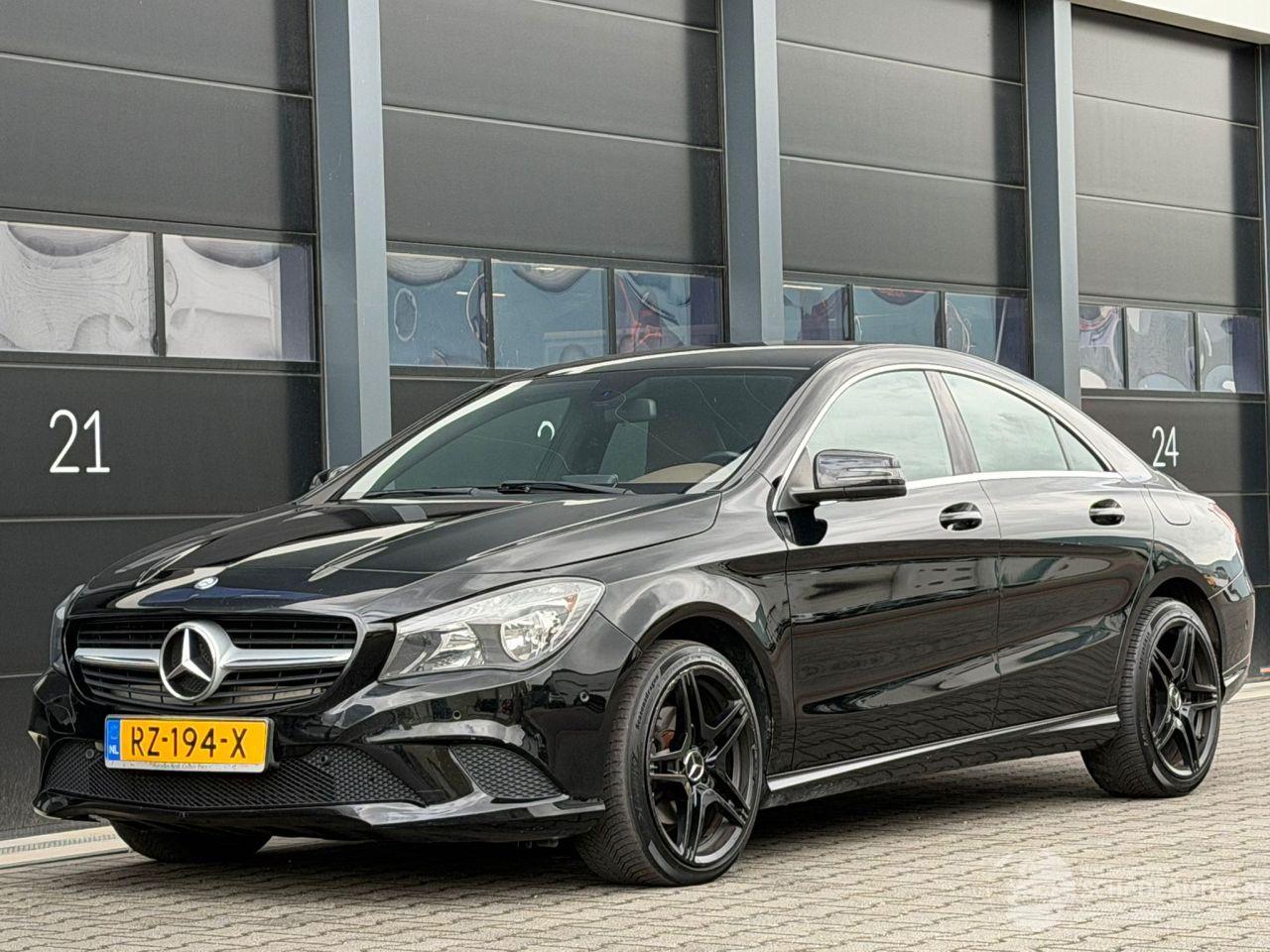 Mercedes Cla-klasse 200 CDI Navi Airco PDC