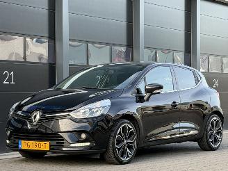 ocasión turismos Renault Clio 1.5 dCi Limited Navi PDC EURO-6 2017/6