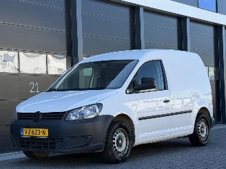 krockskadad bil bedrijf Volkswagen Caddy 1.6 TDI 2011/7