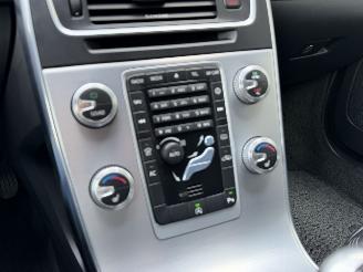 Volvo V-60 2.0 D2 Navi Clima PDC EURO-6 picture 12