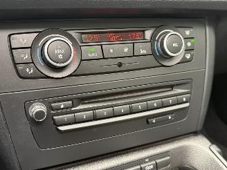 BMW X1 sDrive20d Pano Clima Navi Xenon picture 11