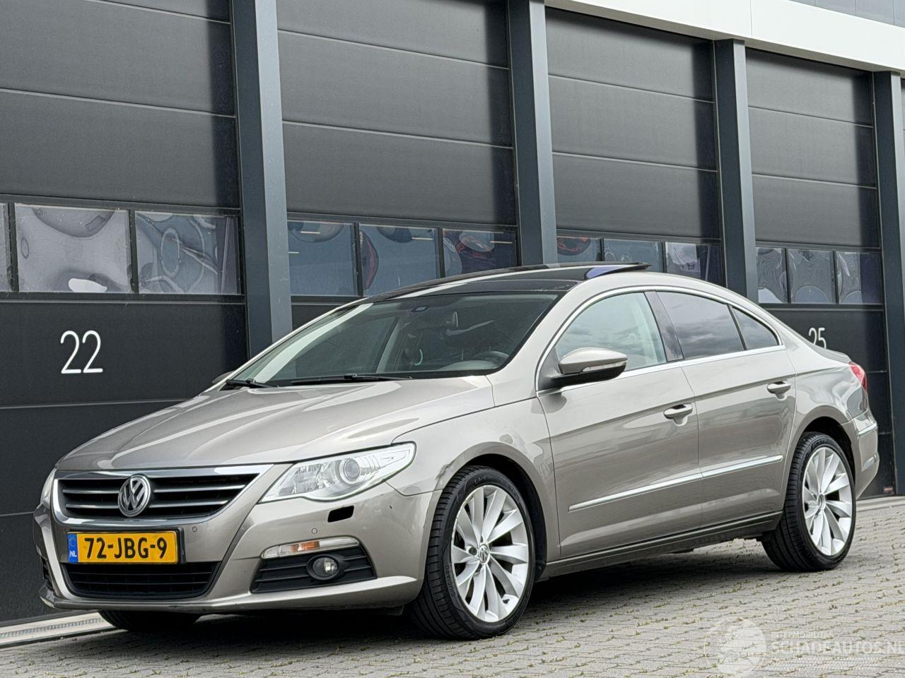 Volkswagen Passat cc 2.0 TDI Panorama Navi Clima PDC