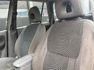 Toyota Rav-4 2.0 16v VVT-i Airco 4x4 AUTOMAAT picture 8