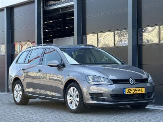 Volkswagen Golf 1.6 TDI Navi PDC Xenon EURO-6 picture 2
