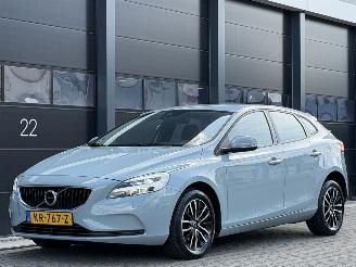occasion passenger cars Volvo V-40 2.0 D2 Harman/Kardol Xenon Euro-6 2016/11