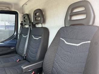 Iveco Daily 3.0 35C 180pk Dubbellucht Camera picture 8