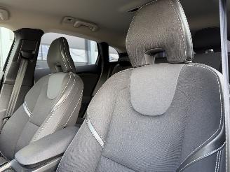 Volvo V-40 2.0 D2 Navi Clima PDC picture 8