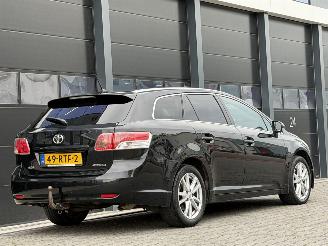 Toyota Avensis 2.0 D-4D Navi Clima Camera picture 4