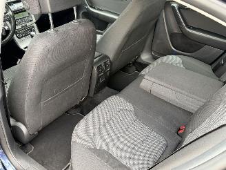 Volkswagen Passat 2.0 TDI 140pk Clima PDC AUTOMAAT picture 9