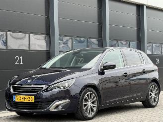 Gebrauchtwagen PKW Peugeot 308 1.6 BlueHDi Exevutive Xenon Pano EURO-6 2014/8