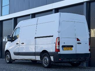 Renault Master 2.3 dCi L2H2 3-PERS picture 5