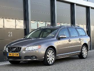 ojeté vozy osobní automobily Volvo V-70 2.4 D5 Leer Clima Navi 2008/1