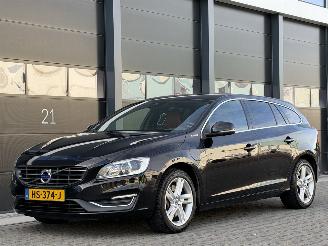 okazja samochody osobowe Volvo V-60 2.4 D6 Twin Engine Leer Camera Clima EURO-6 2015/12