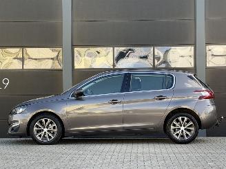 Peugeot 308 1.6 BlueHDi Xenon Pano Clima EURO-6 picture 6