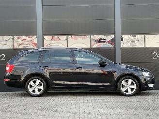 Skoda Octavia 1.6 TDI Greenline Navi Clima PDC picture 3