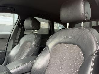 Audi A6 avant 2.0 TDI S-Line Bose Camera EURO-6 picture 8