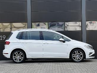 Volkswagen Golf Sportsvan 1.6 TDI Highline Xenon Camera EURO-6 picture 3