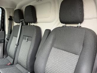 Ford Transit Custom 2.0 TDCI L2-H1 3-PERS EURO-6 picture 9