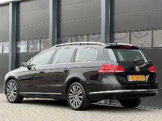 Volkswagen Passat 2.0 TDI Highline Leer Navi Clima PDC picture 5