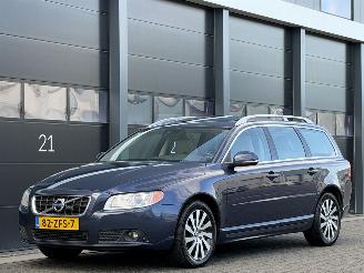 Volvo V-70 2.0 D4 Dak Leer Clima Navi picture 1