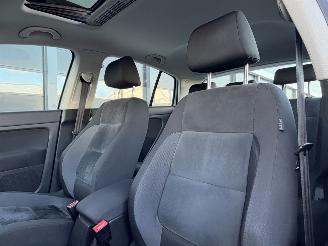 Volkswagen Golf plus 2.0 TDI Highline Dak Navi Clima picture 8