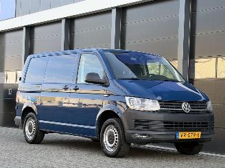 Volkswagen Transporter 2.0 TDI 3-PERS Airco picture 2