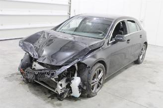 skadebil auto Mercedes A-klasse A 200 2019/11